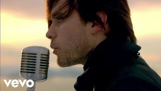 Thirty Seconds To Mars - A Beautiful Lie (Official Music Video)