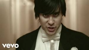 Thirty Seconds To Mars - The Kill (Bury Me) (Official Music Video)