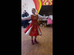 русские народные танцы- разминка )))