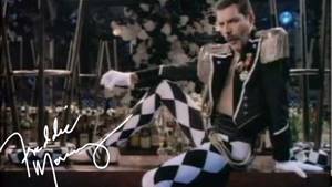 Freddie Mercury - Living On My Own (Official Video)