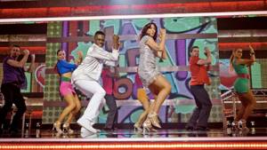 Suzi Perry & Ortis Deley dance to Livin' La Vida Loca - Let's Dance for Sport Relief 2012 - BBC One