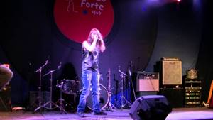 Певица Бонданна (Бонд Анна) в Mezzo Forte Club - Пока часы 12 бьют