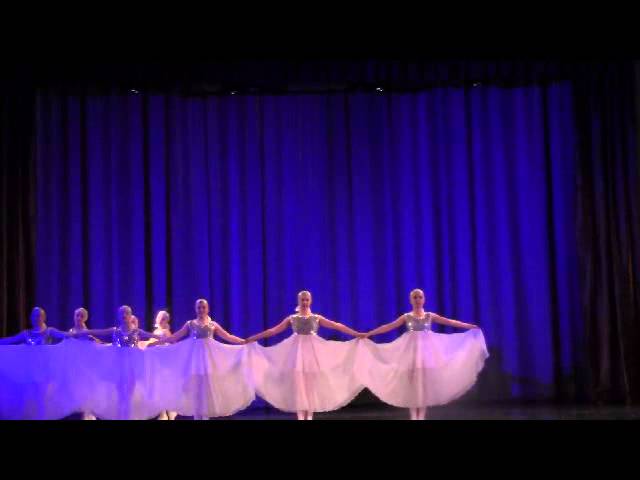 Белорусский танец "Купалинка"