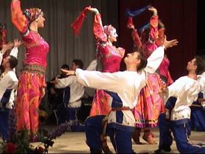 Казаки России: танец некрасовских казаков