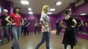 Русские Традиции: разминка, танцевальные шаги