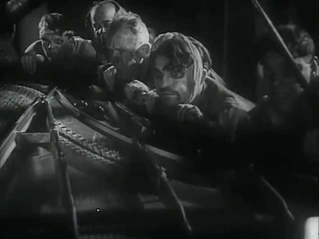 Отрывок из фильма "Весёлые ребята" (1934)