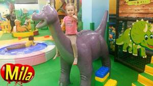 Динозаврики Может Вы Попрятались в Африке ♫ Песня для Детей про Динозавров 😊 Детская Игровая Комната