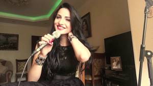 Красивая Армянка поет очень красиво на Армянском ♥ ♛ 2016