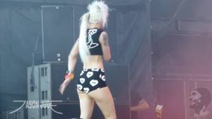 Die Antwoord - Baby's On Fire [HD] LIVE 9/30/16