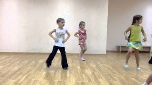 Веселый и простой детский танец. Модный рок