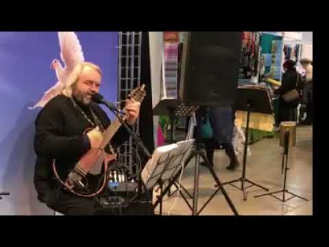 Валерий Логачев спел в Уфе неа православной ярмарке